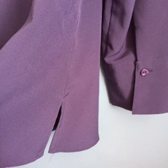 DRESS BARN WOMEN'S DRESS SHIRT.  SIZE M.  COLOR PURPLE - Picture 3 of 3